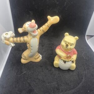 Disney Tigger and Winnie The Pooh Salt & Pepper Set